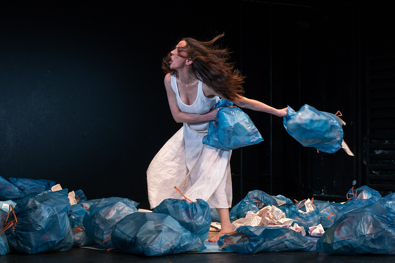 glumica Vesna Tominac Mata i u predstavi Ja koja imam nevinije ruke