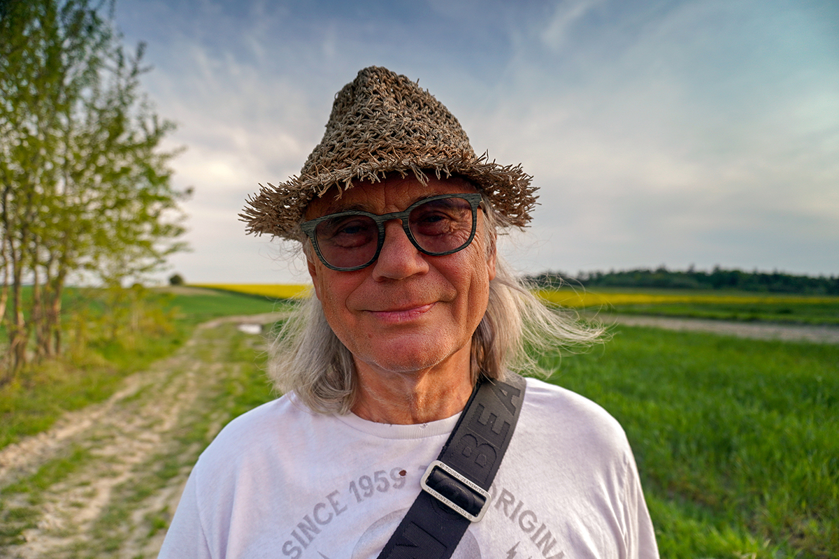 EpokaDyktatorw BIO