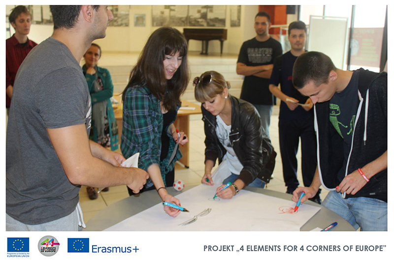 Pracownia Służewskiego Domu Kultury na warsztatach w Chorwacji. Warsztaty.